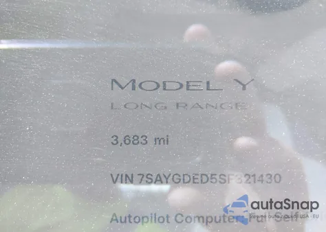 2025 Tesla Model Y Long Range Dual Motor All-Wheel Drive из США, поврежденный, VIN 7SAYGDED5SF321430